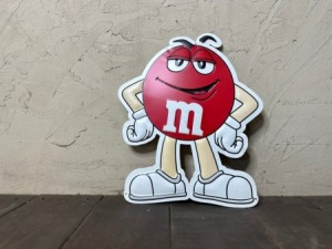 M&M's サインボード